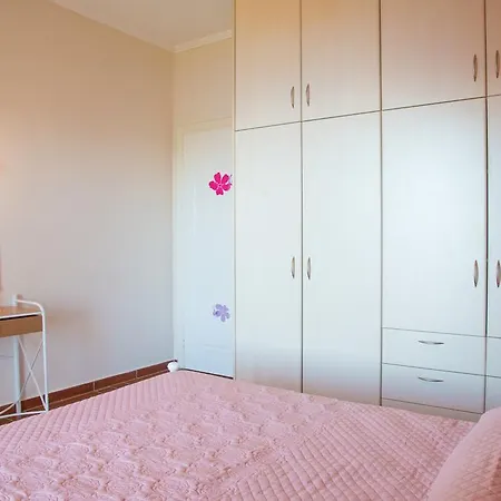 Electra Villa