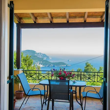 Electra Villa Lakones
